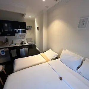 East Village 3*, New York USA